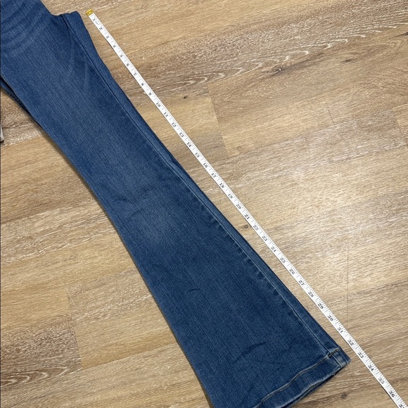 SPANX Size XS Flare & Wide Leg Jeans in Classic Blue high rise - Picture 5 of 10